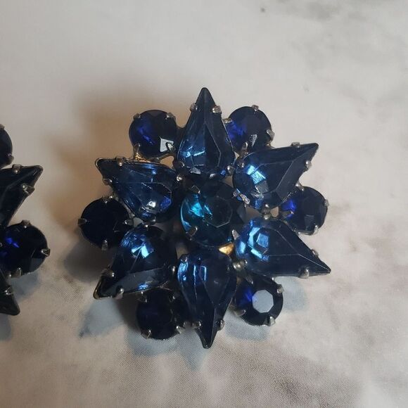 Blue Faux Rhinestone Clip on Earrings - Picture 3 of 11